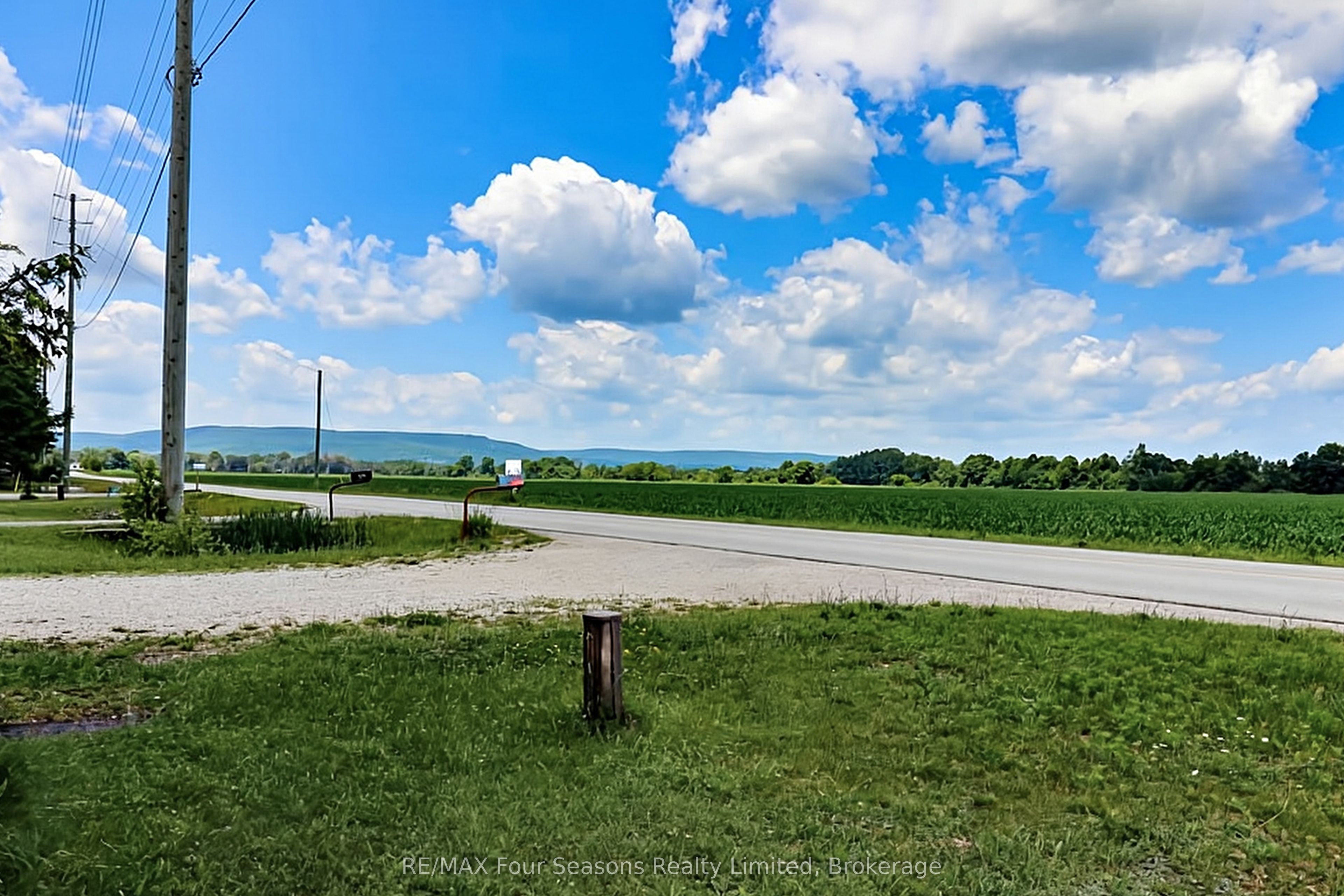 7363 Sideroad 33 34 Road Property Photo 34