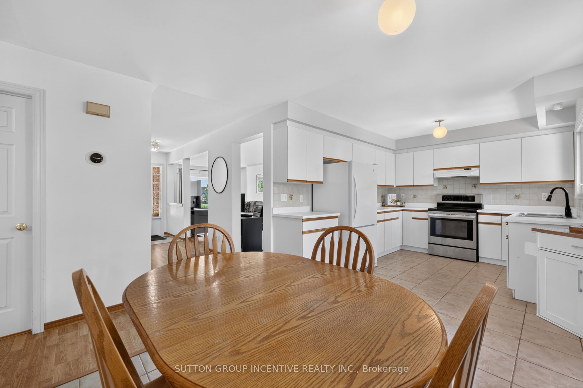 6 Riverdale Drive Property Photo 13