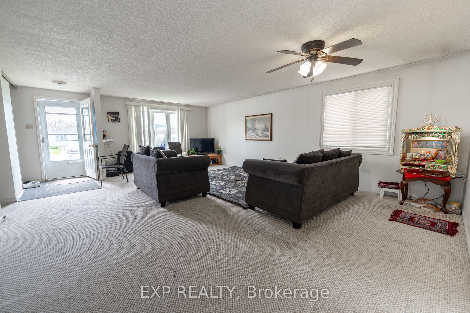 6 Hickling Trail Property Photo 7