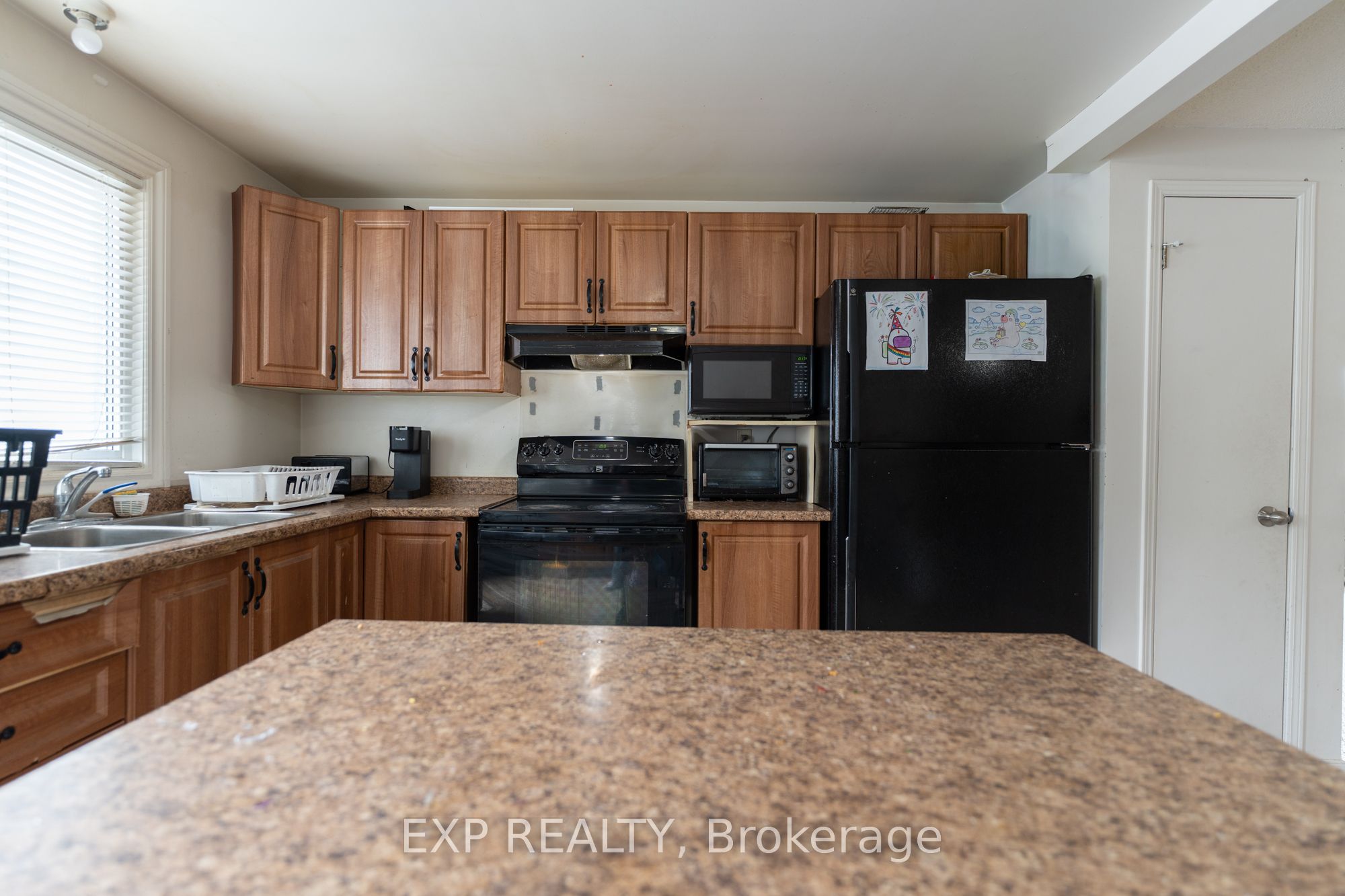 6 Hickling Trail Property Photo 10