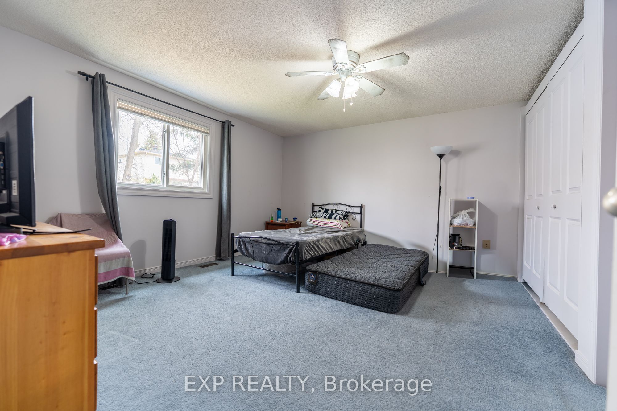 6 Hickling Trail Property Photo 12