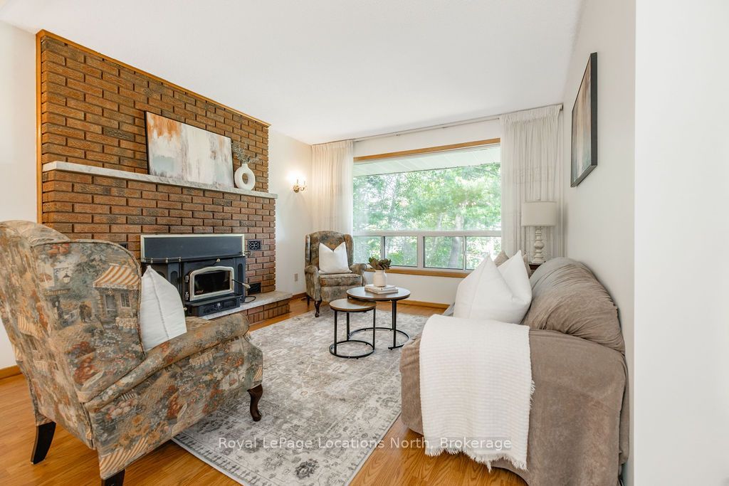 1928 Champlain Road Property Photo 5