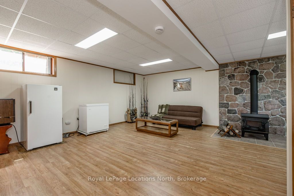 1928 Champlain Road Property Photo 24