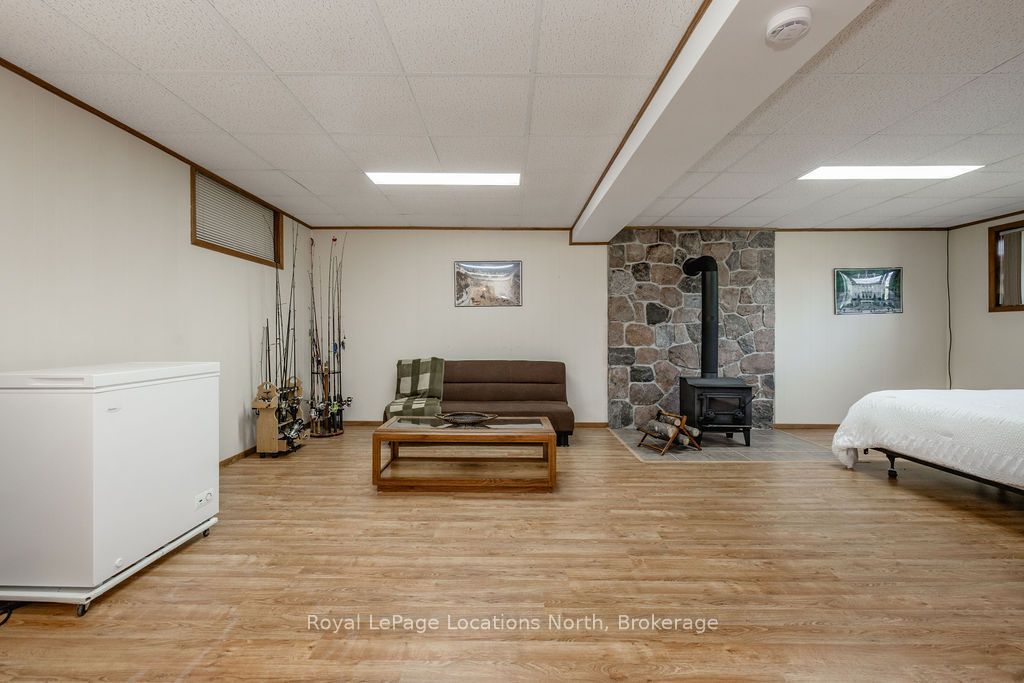 1928 Champlain Road Property Photo 25