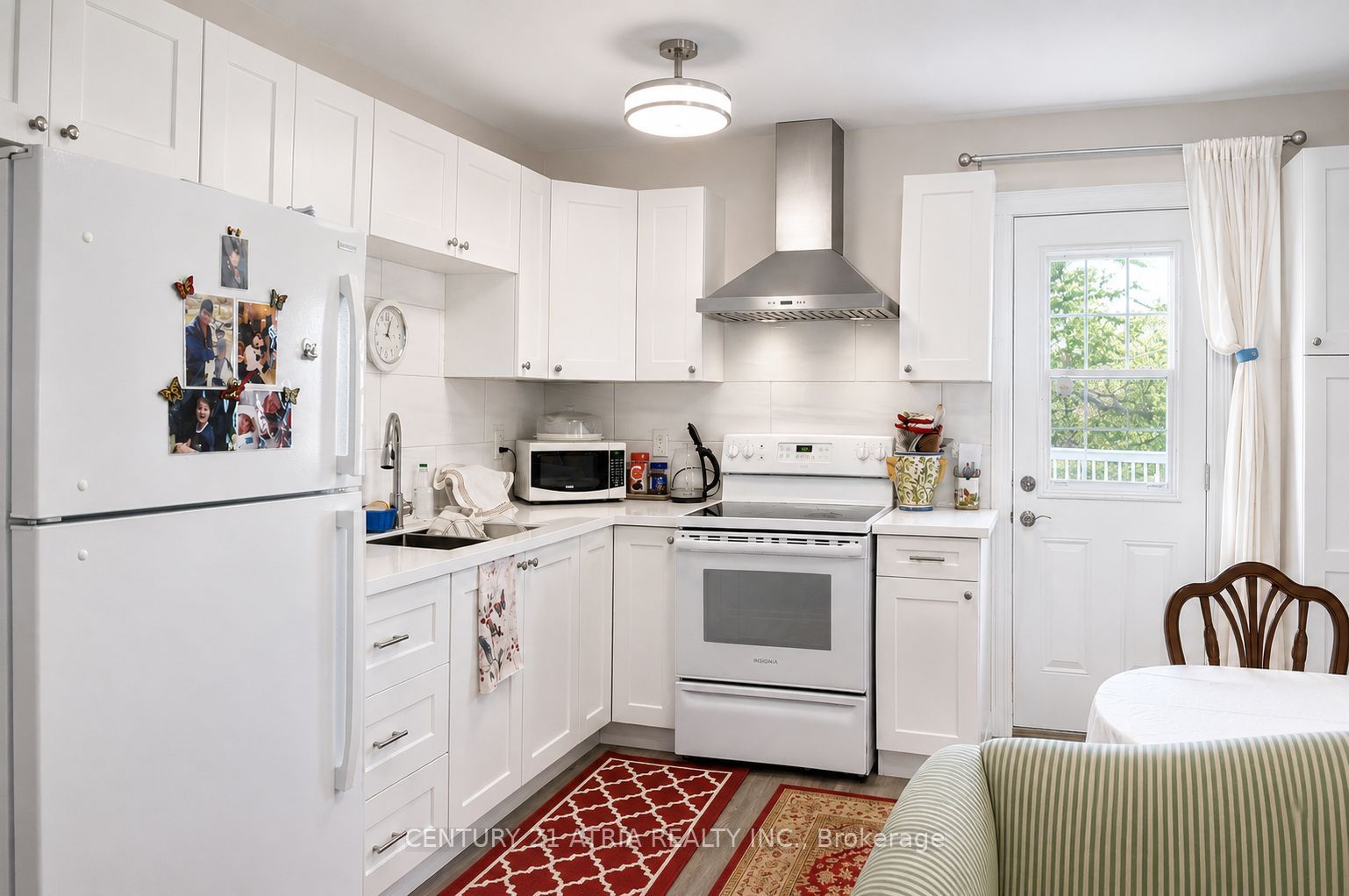 172 William Street Property Photo 5