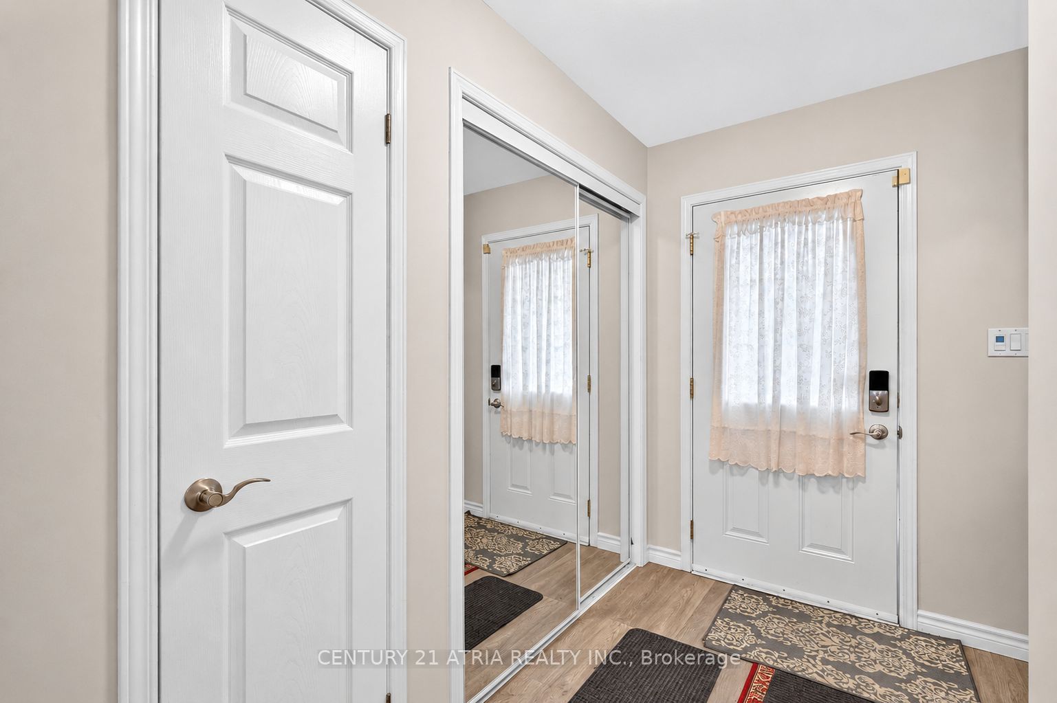 172 William Street Property Photo 8