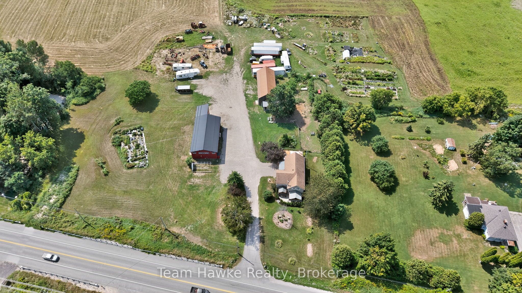 8870 County 93 Road Property Photo 3