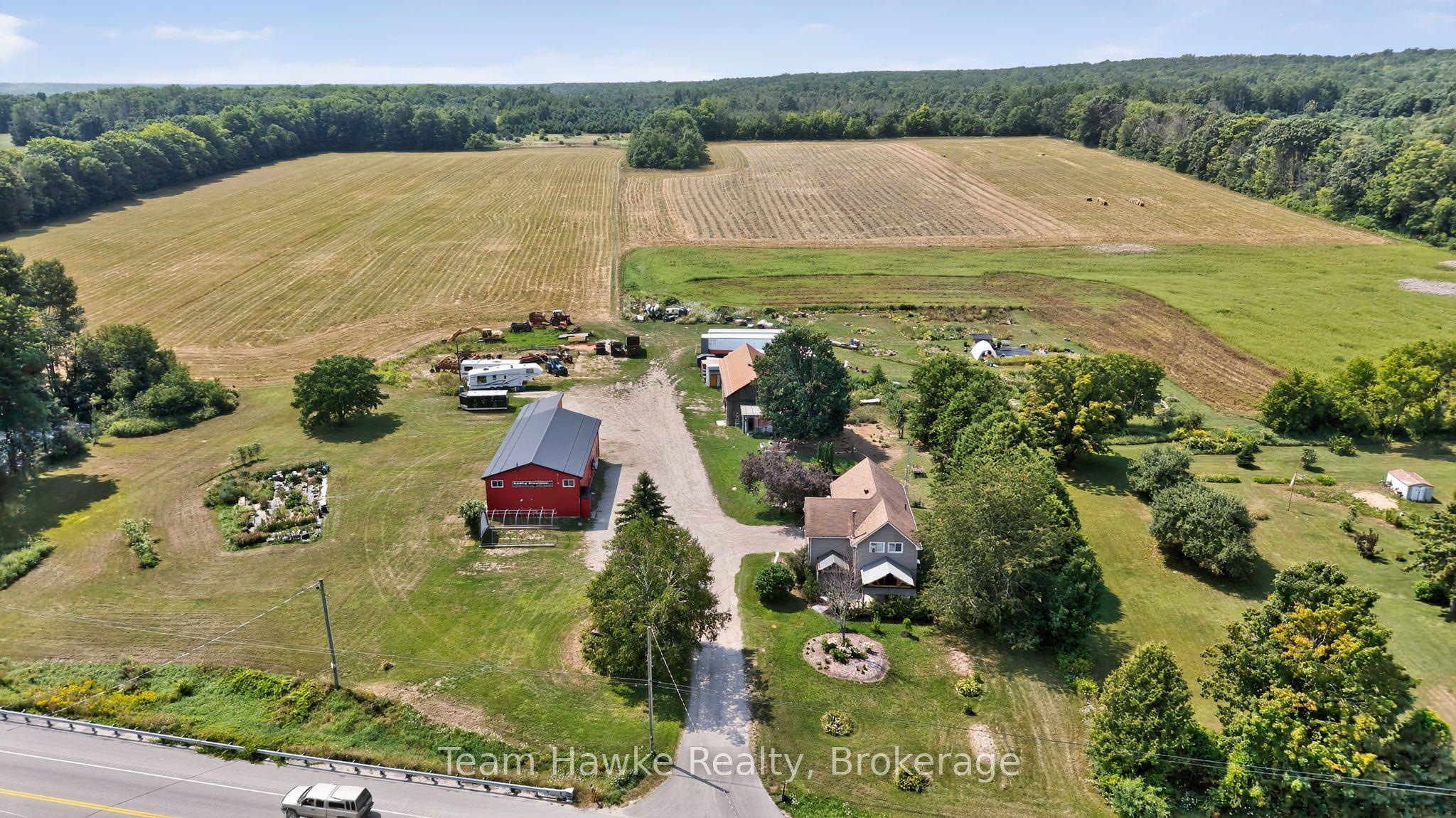 8870 County 93 Road Property Photo 4