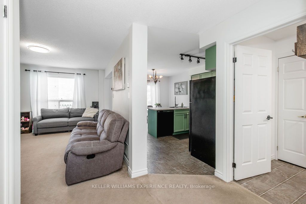 27 Michelle Drive Property Photo 6