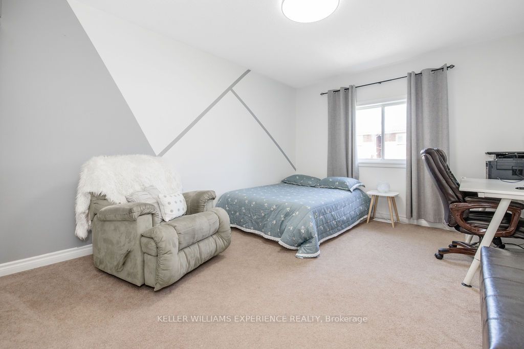27 Michelle Drive Property Photo 20