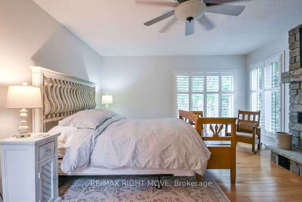 2640 Westshore Crescent Property Photo 24