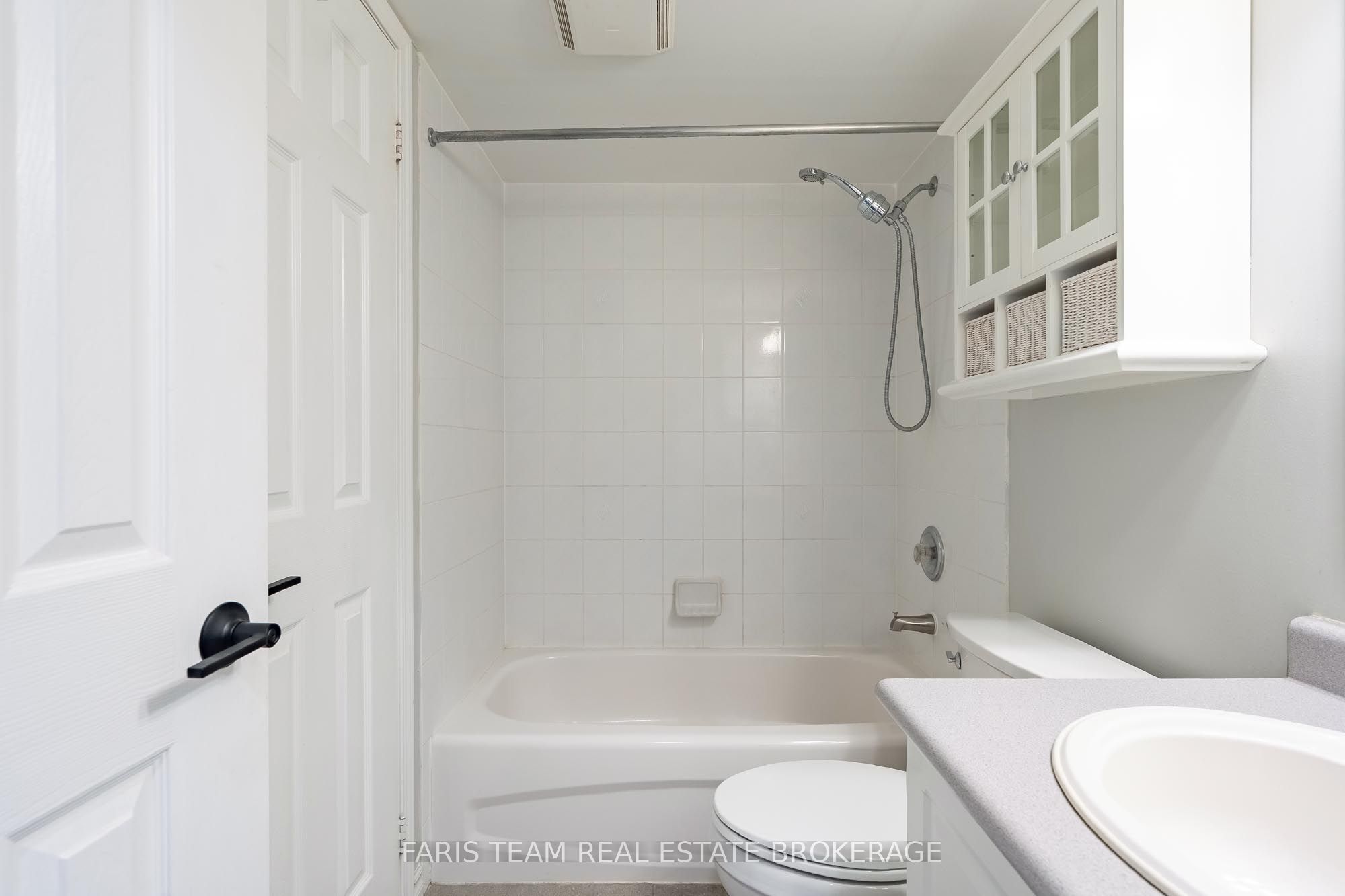 243 Ferndale Drive S 76 Property Photo 21