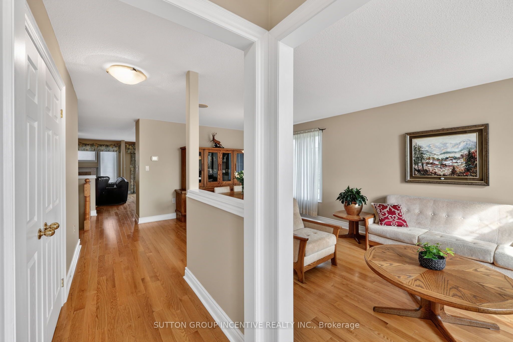 101 Lion's Gate Boulevard Property Photo 7