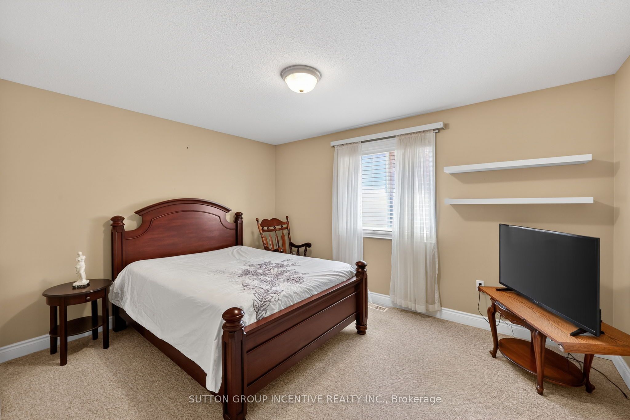 101 Lion's Gate Boulevard Property Photo 25