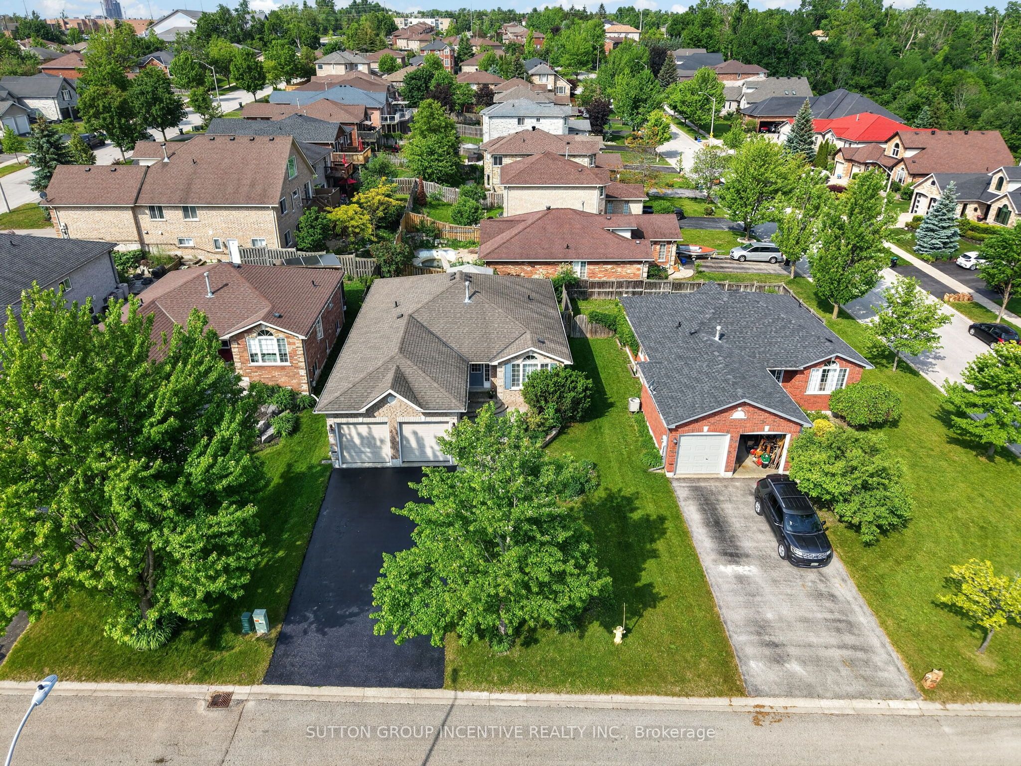 101 Lion's Gate Boulevard Property Photo 44