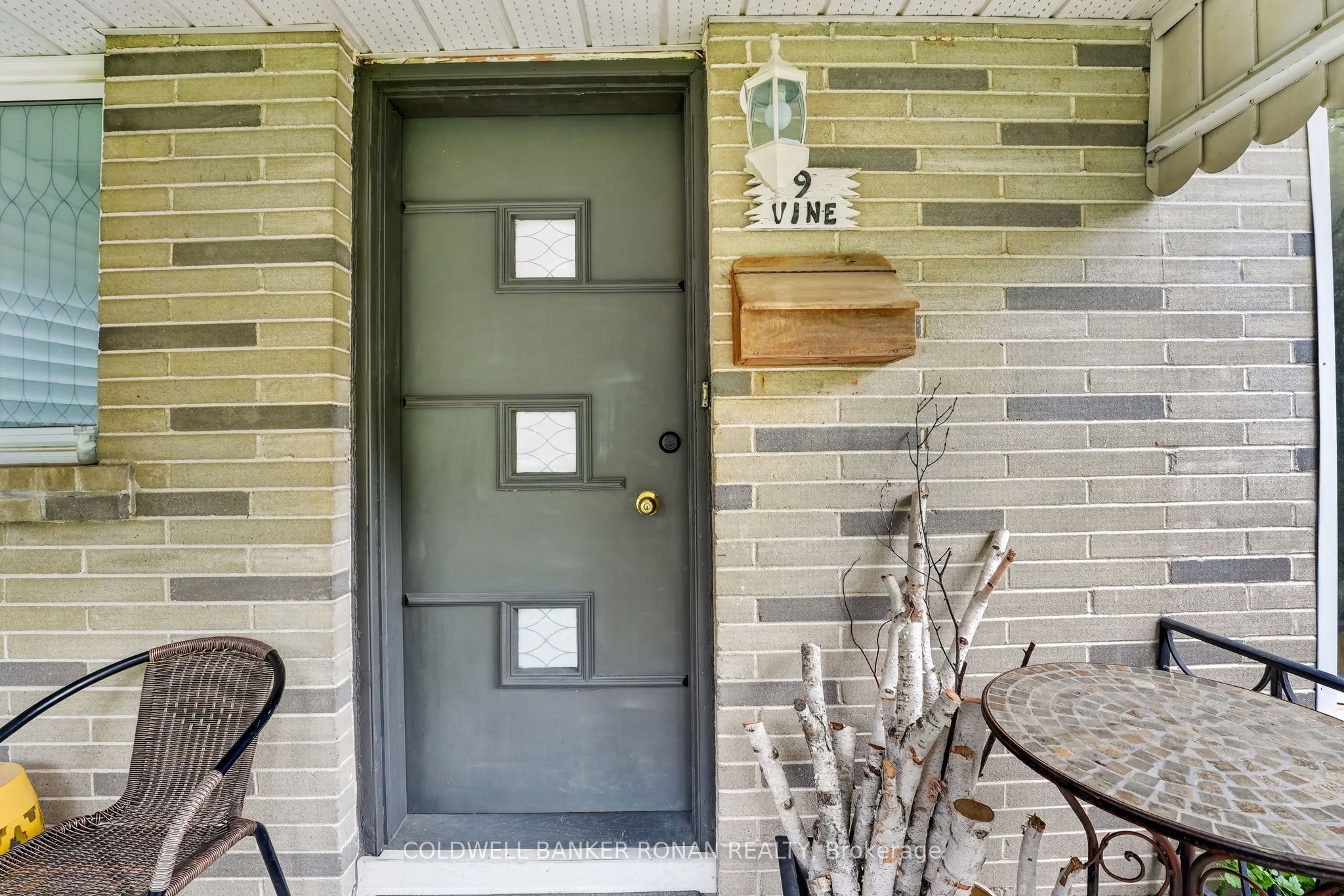 9 Vine Street Property Photo 7