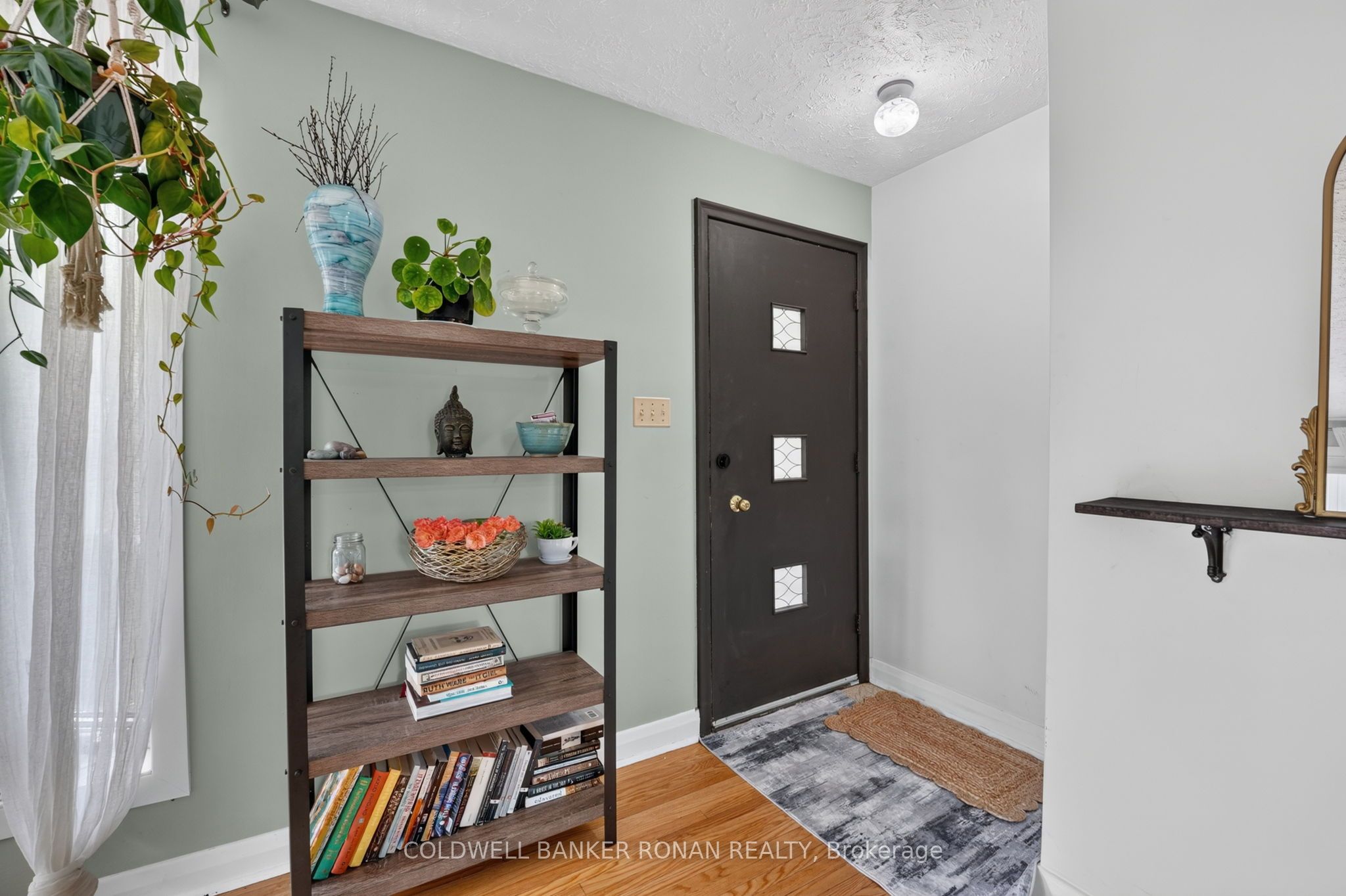 9 Vine Street Property Photo 9