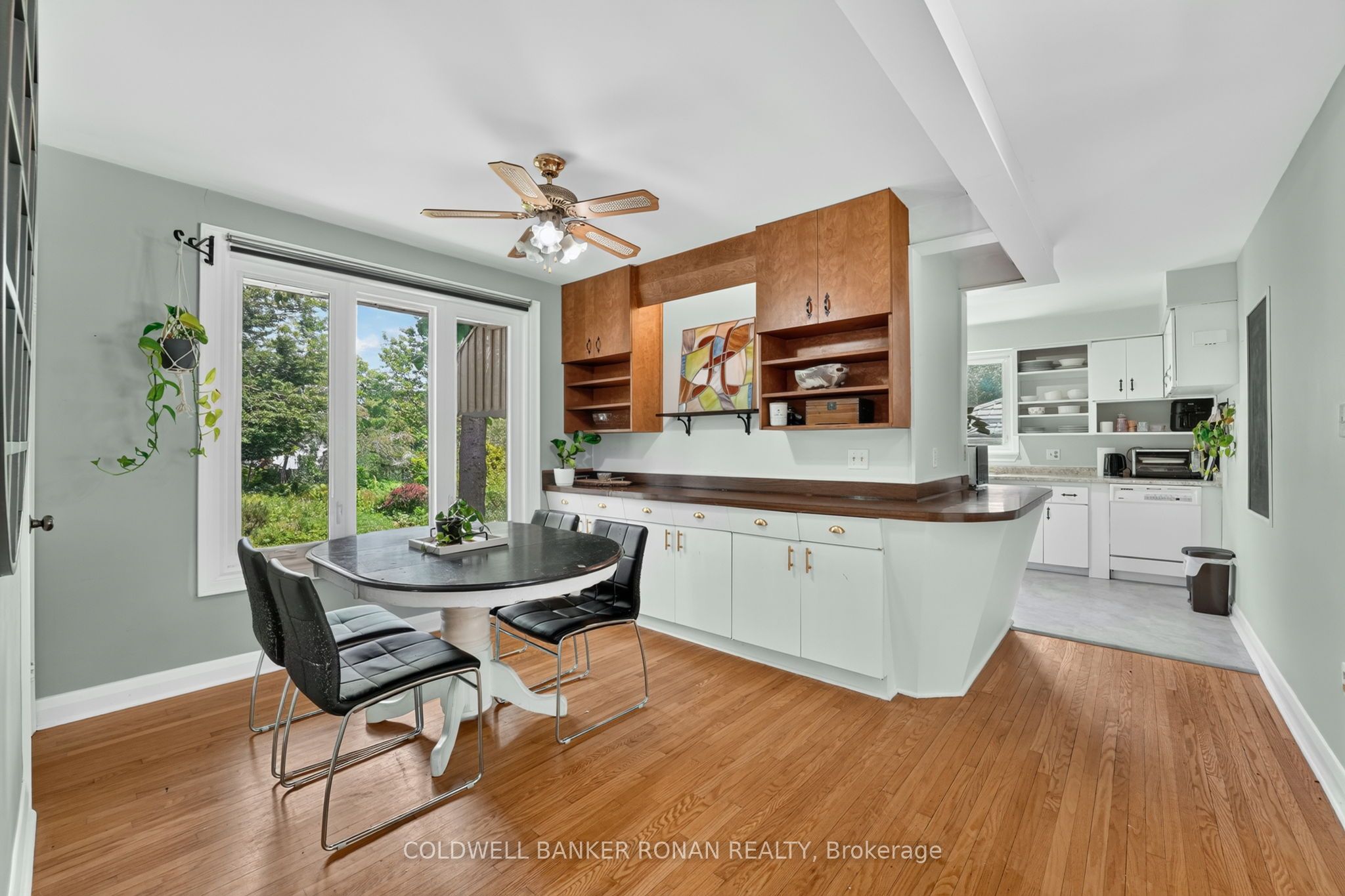 9 Vine Street Property Photo 15