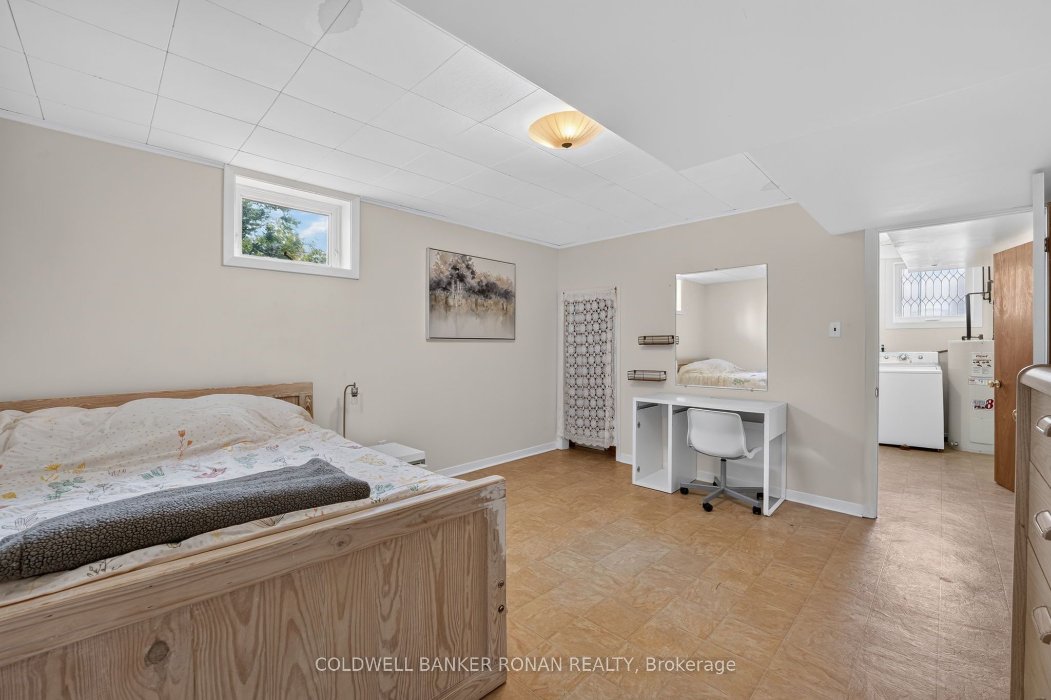 9 Vine Street Property Photo 33