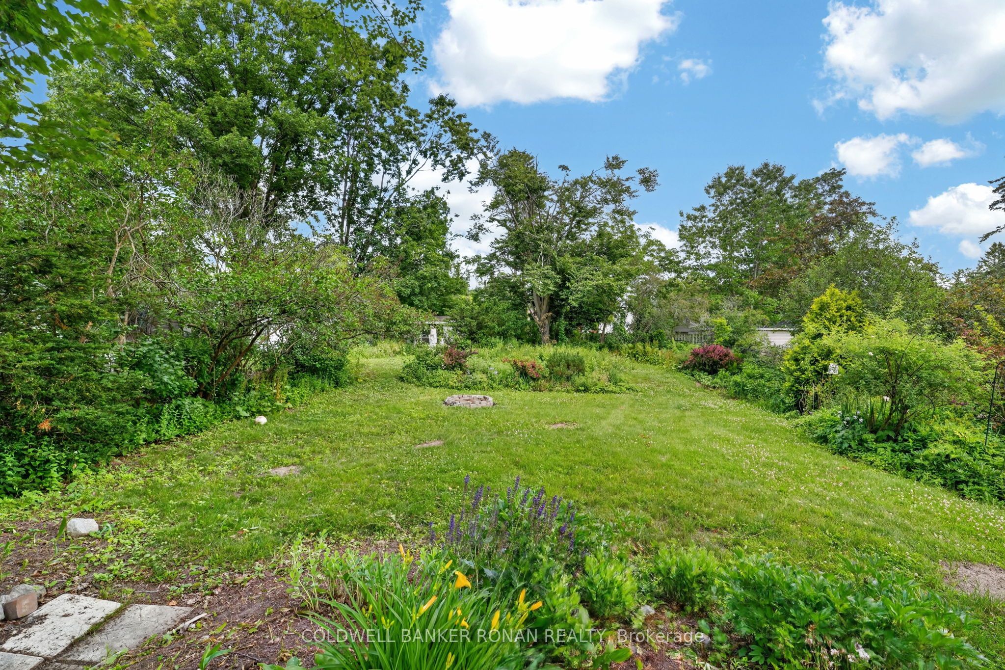 9 Vine Street Property Photo 42