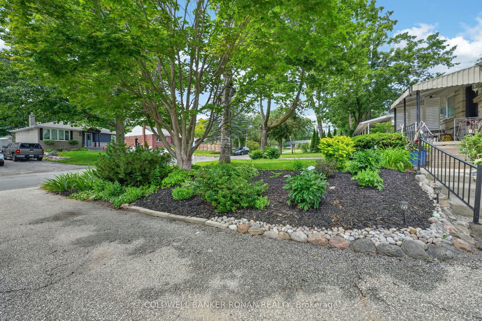 9 Vine Street Property Photo 49