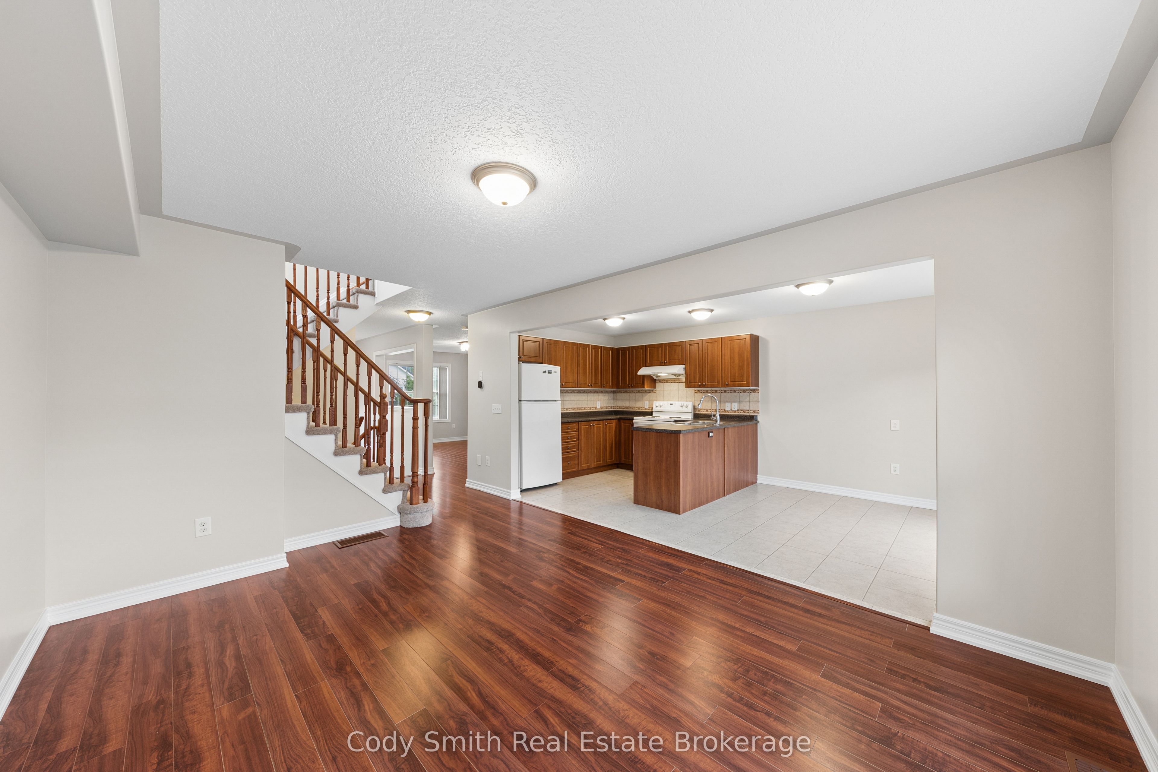 88 Pearl Drive Property Photo 3
