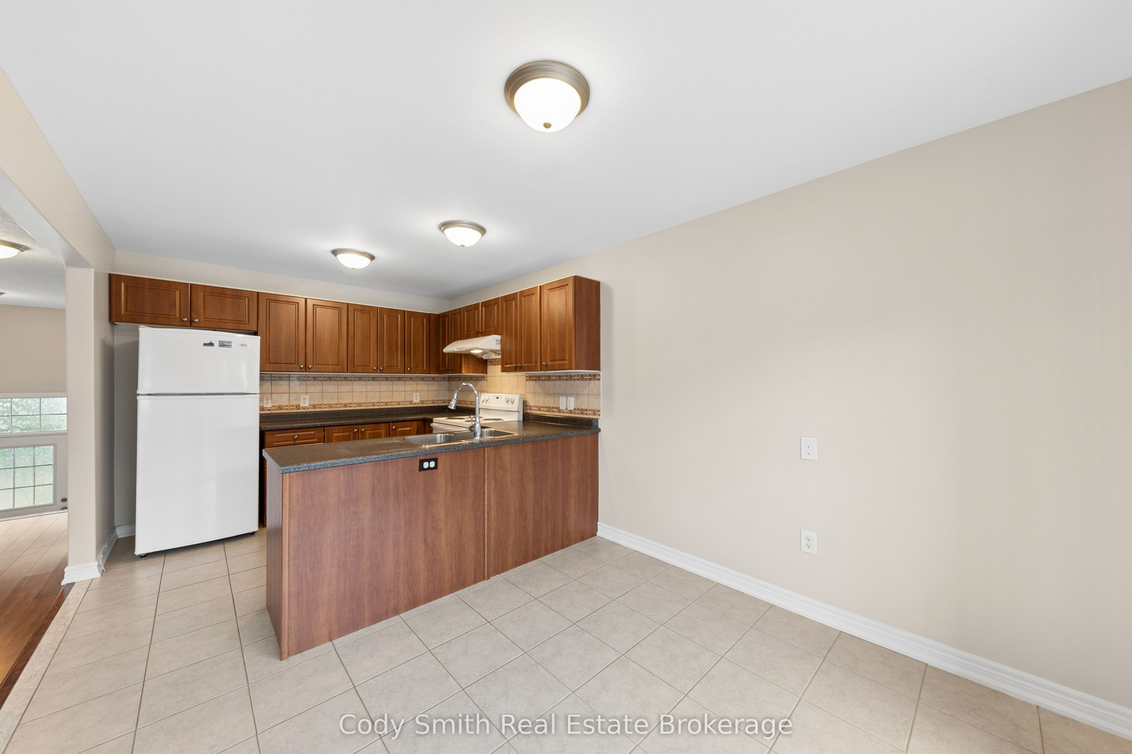 88 Pearl Drive Property Photo 4