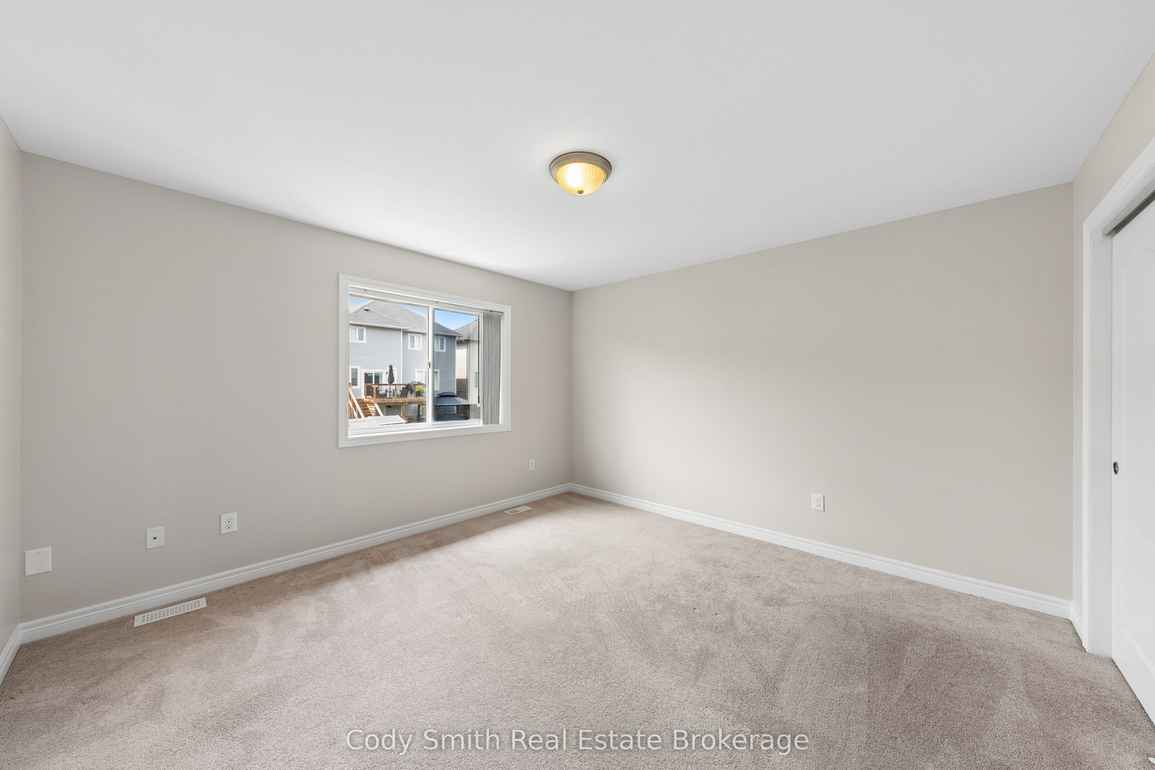 88 Pearl Drive Property Photo 10
