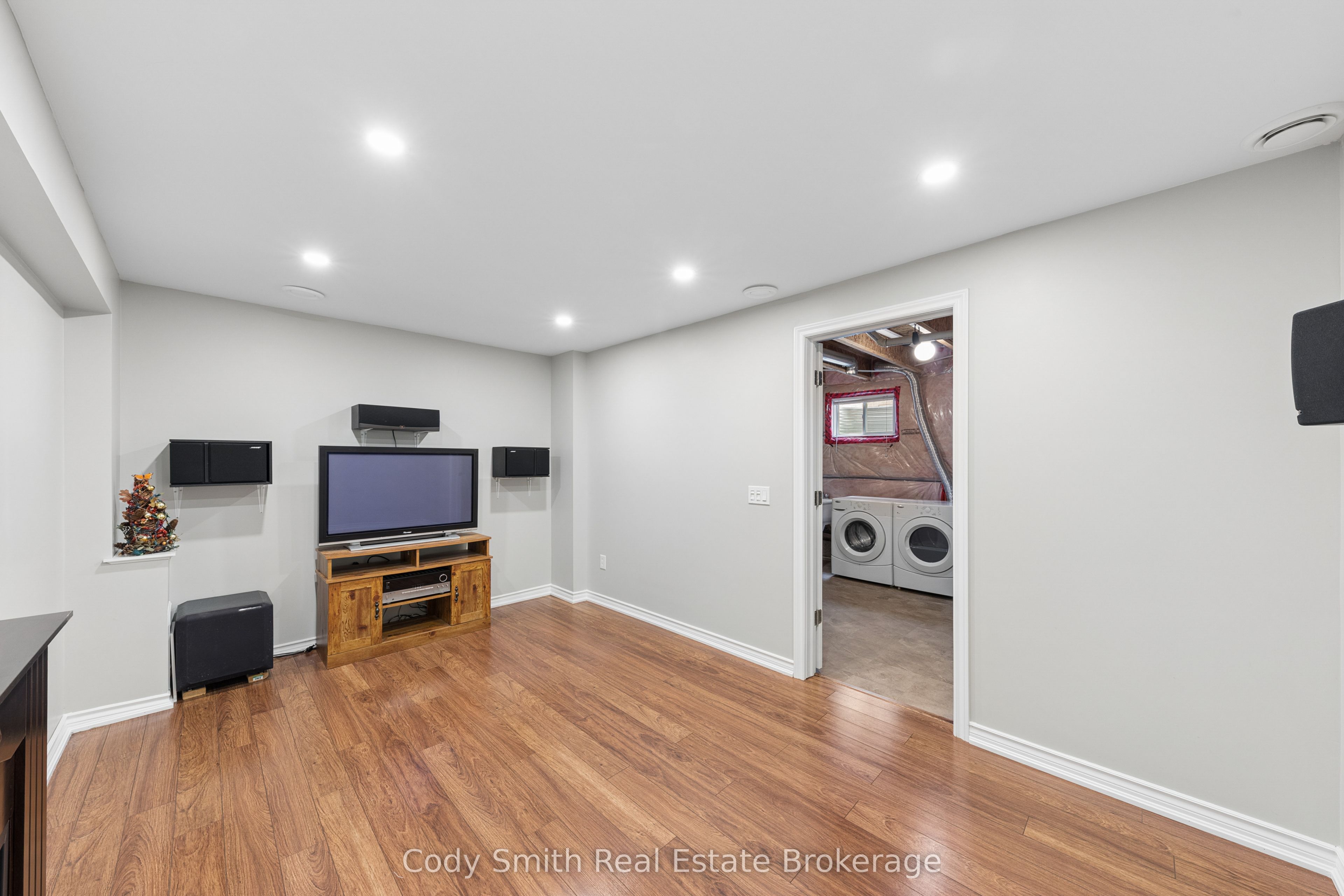 88 Pearl Drive Property Photo 21