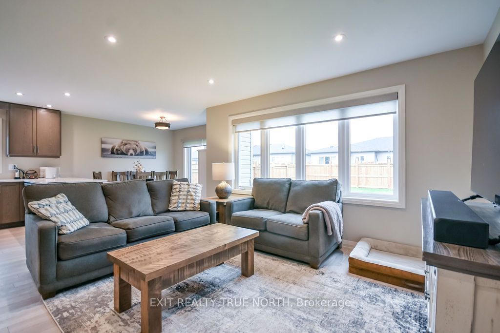51 Harold Avenue Property Photo 6