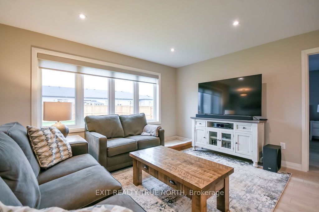 51 Harold Avenue Property Photo 12