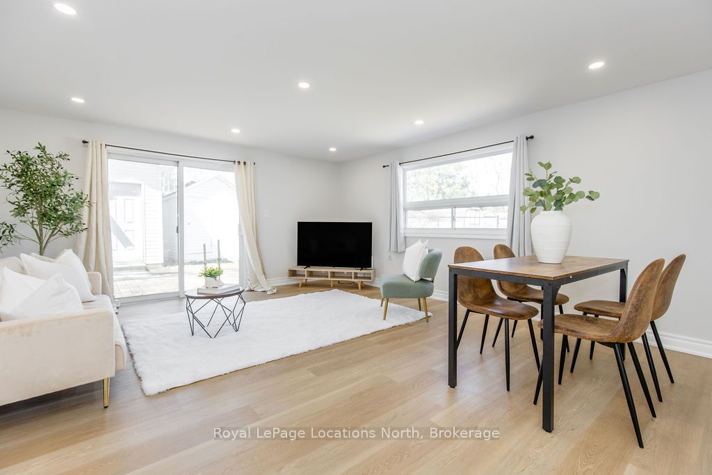 56 68th Street N Property Photo 8