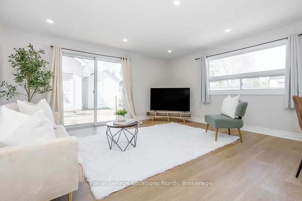 56 68th Street N Property Photo 11