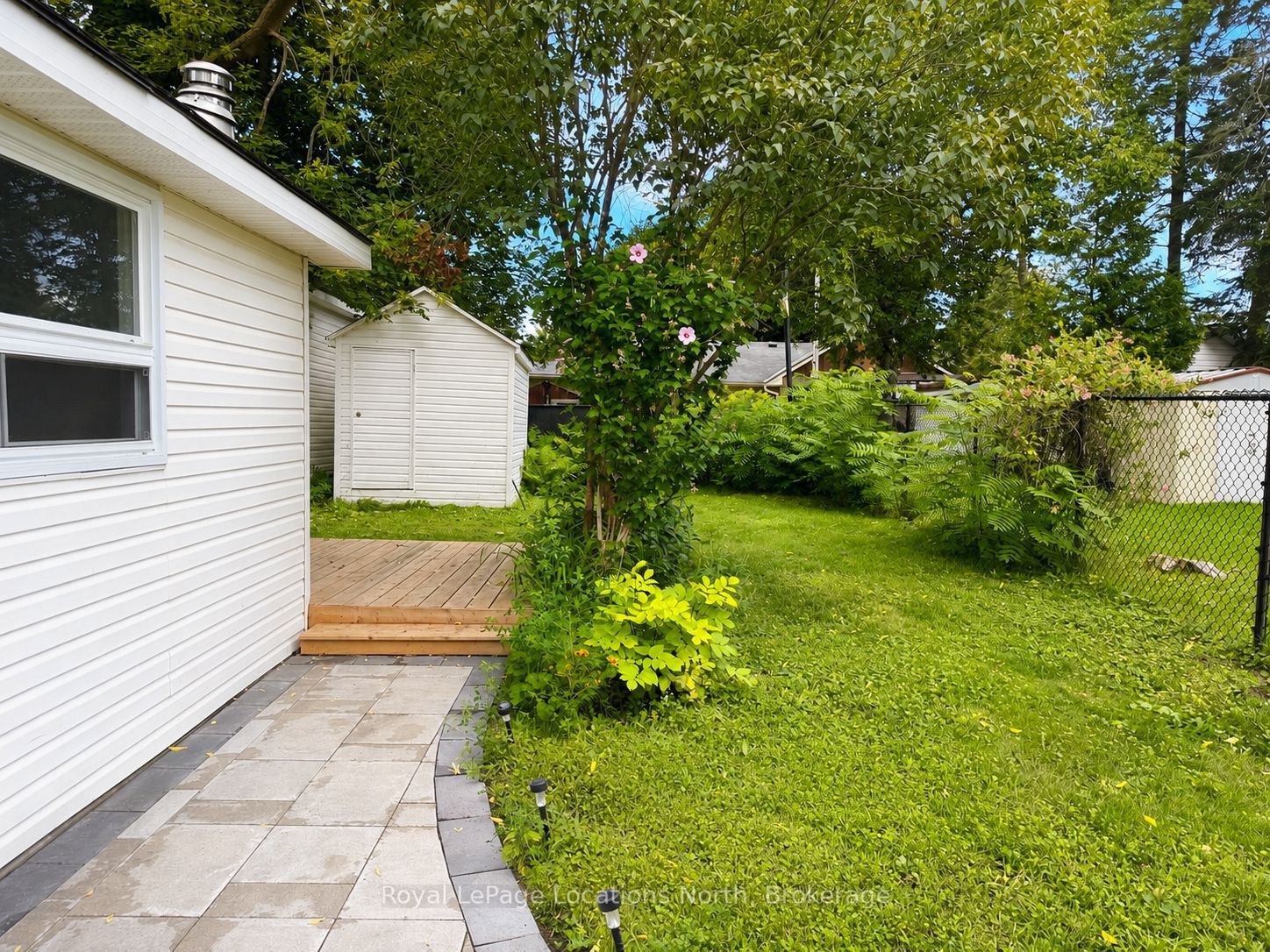 56 68th Street N Property Photo 23