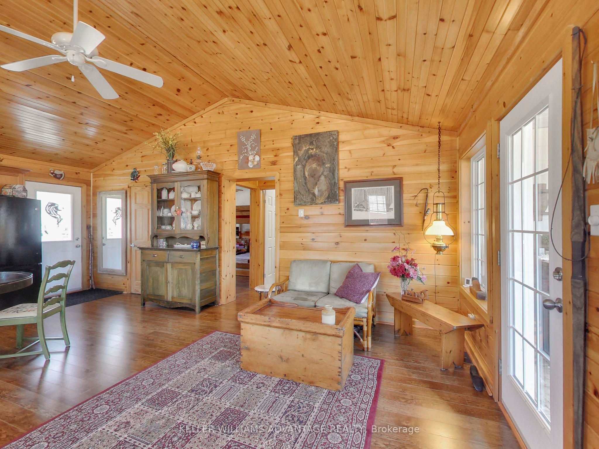 48 Madawaska Trail Property Photo 15