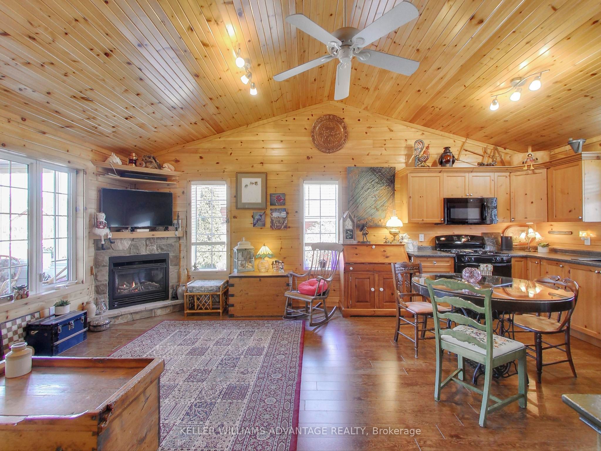 48 Madawaska Trail Property Photo 18