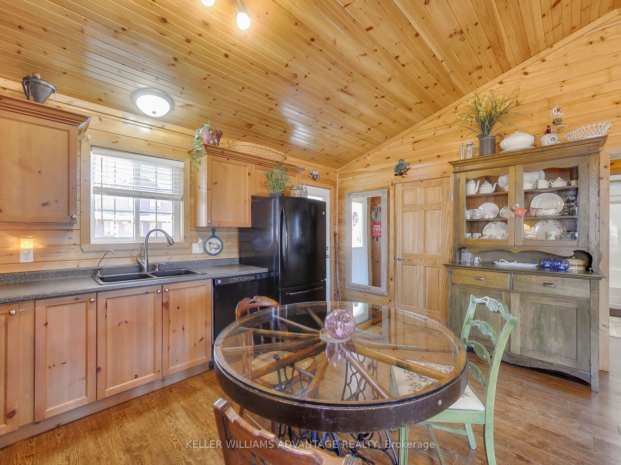 48 Madawaska Trail Property Photo 20