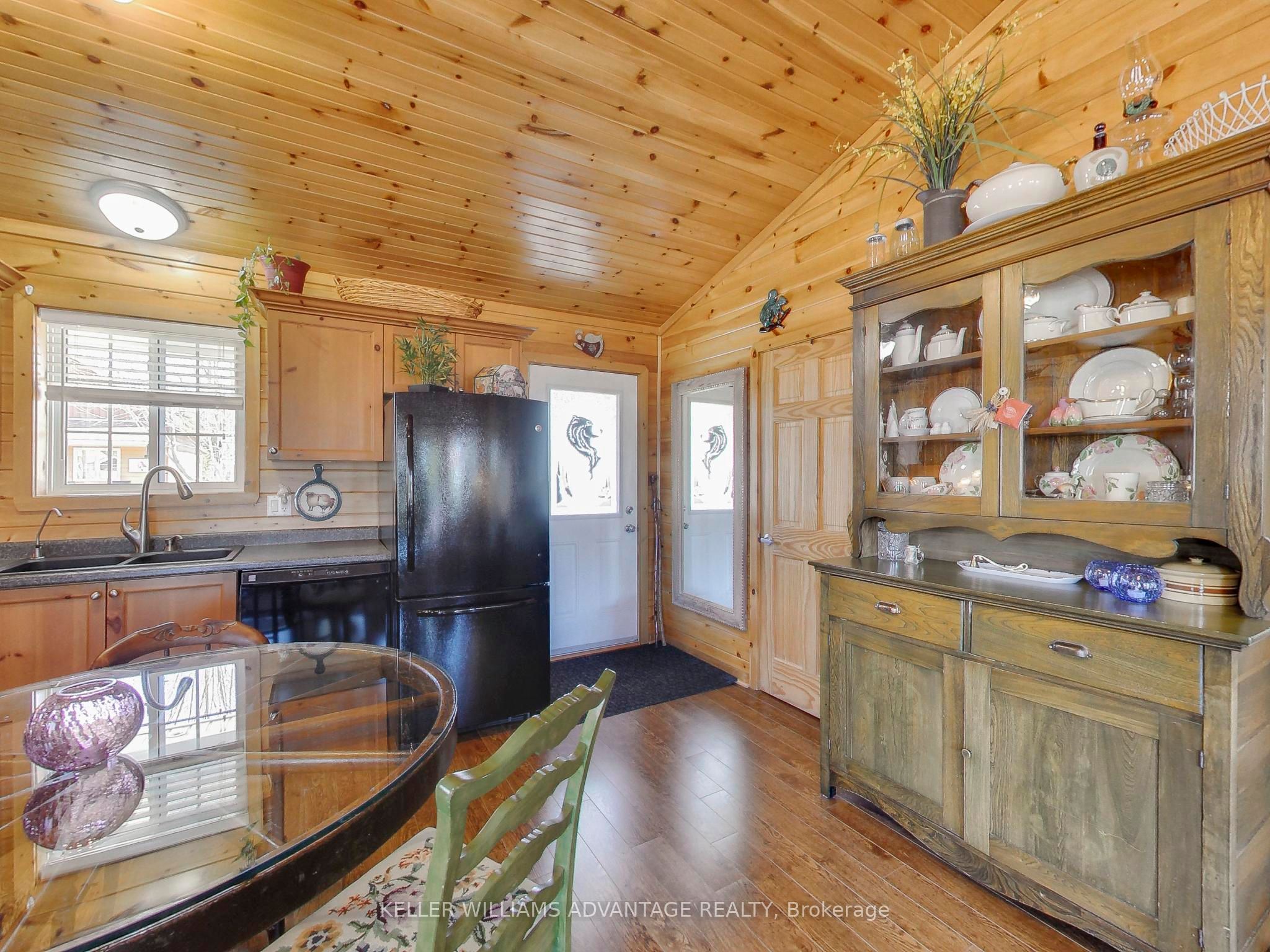48 Madawaska Trail Property Photo 21