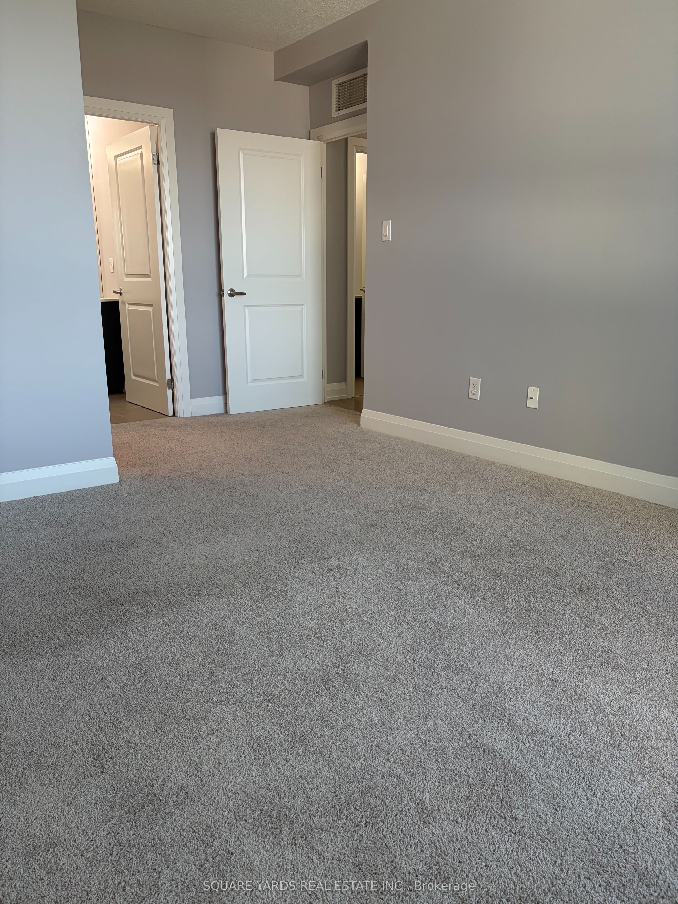 15 Maple Avenue S 1217 Property Photo 16