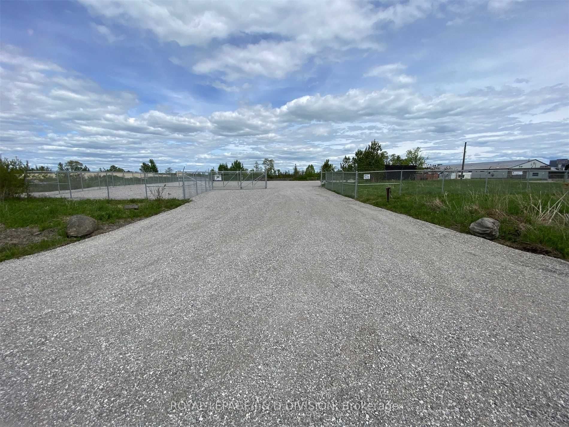 15 Forest Plain Road Property Photo 9