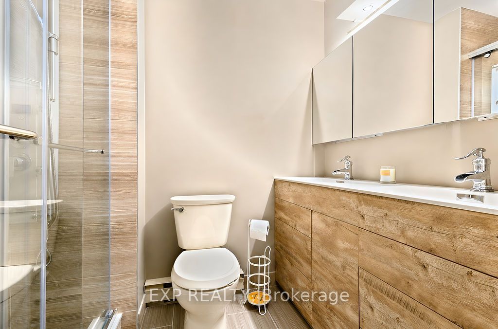 576 Oxbow Crescent 16 Property Photo 23