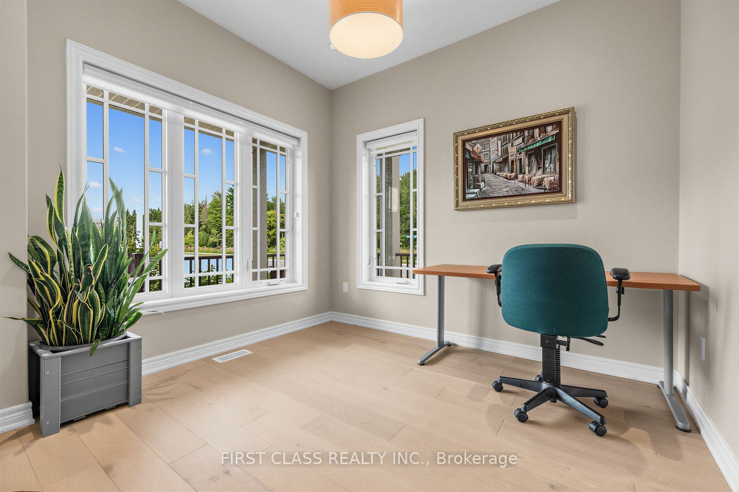 2 Pennell Drive Property Photo 4