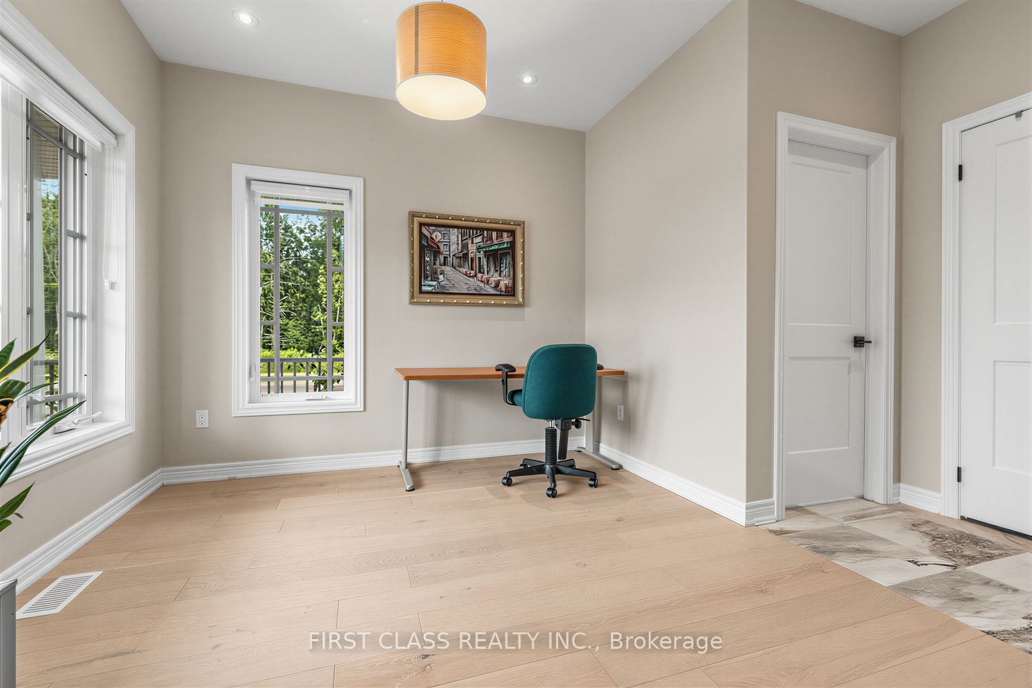 2 Pennell Drive Property Photo 5