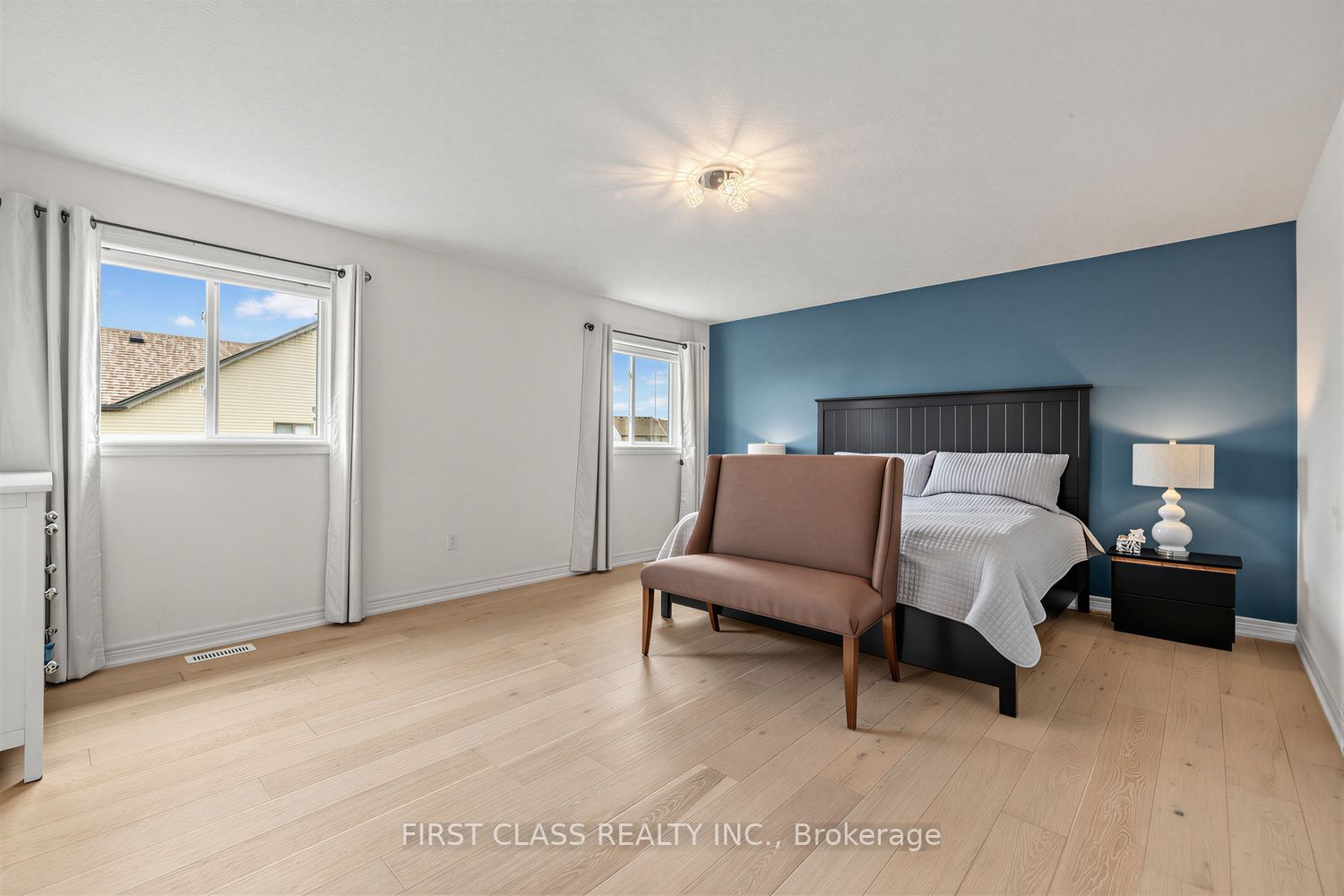 2 Pennell Drive Property Photo 19