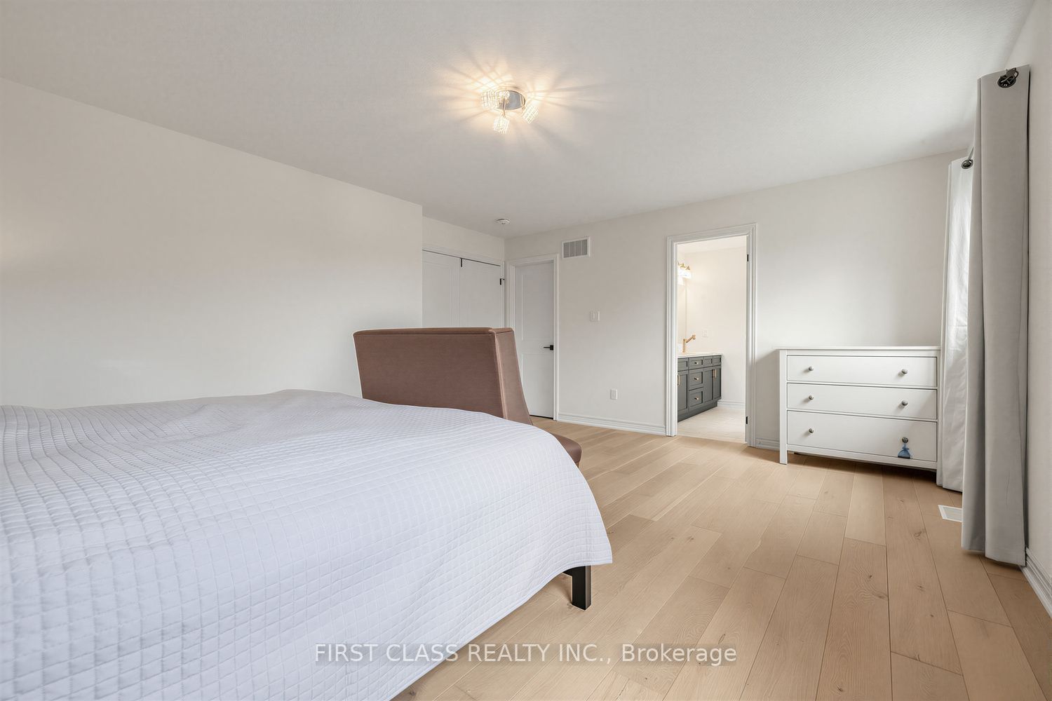 2 Pennell Drive Property Photo 21