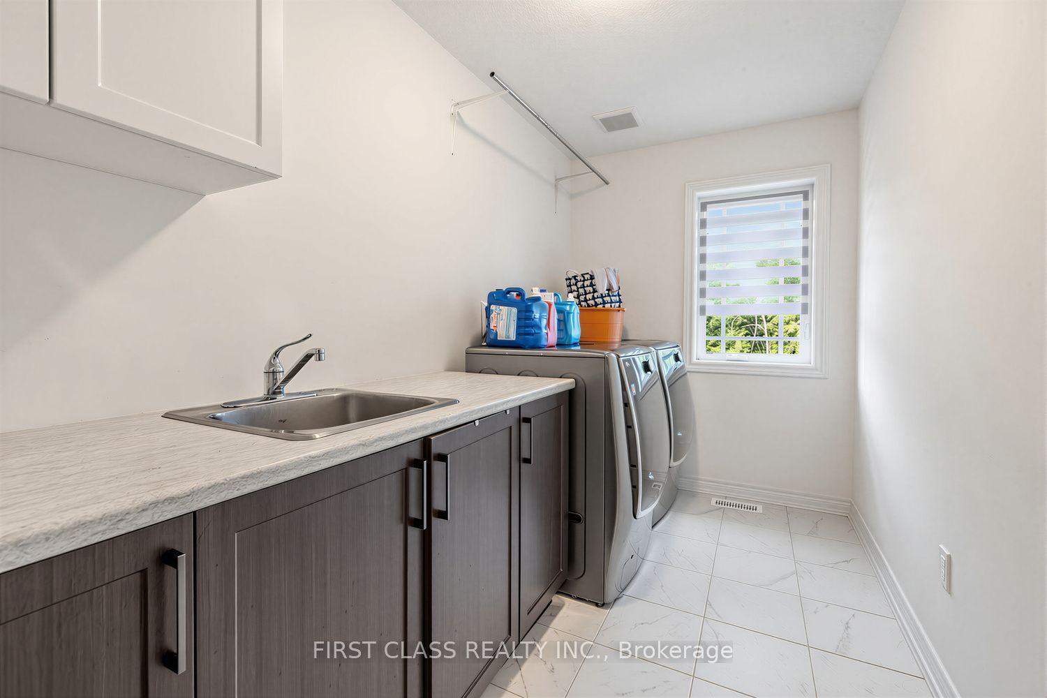 2 Pennell Drive Property Photo 28
