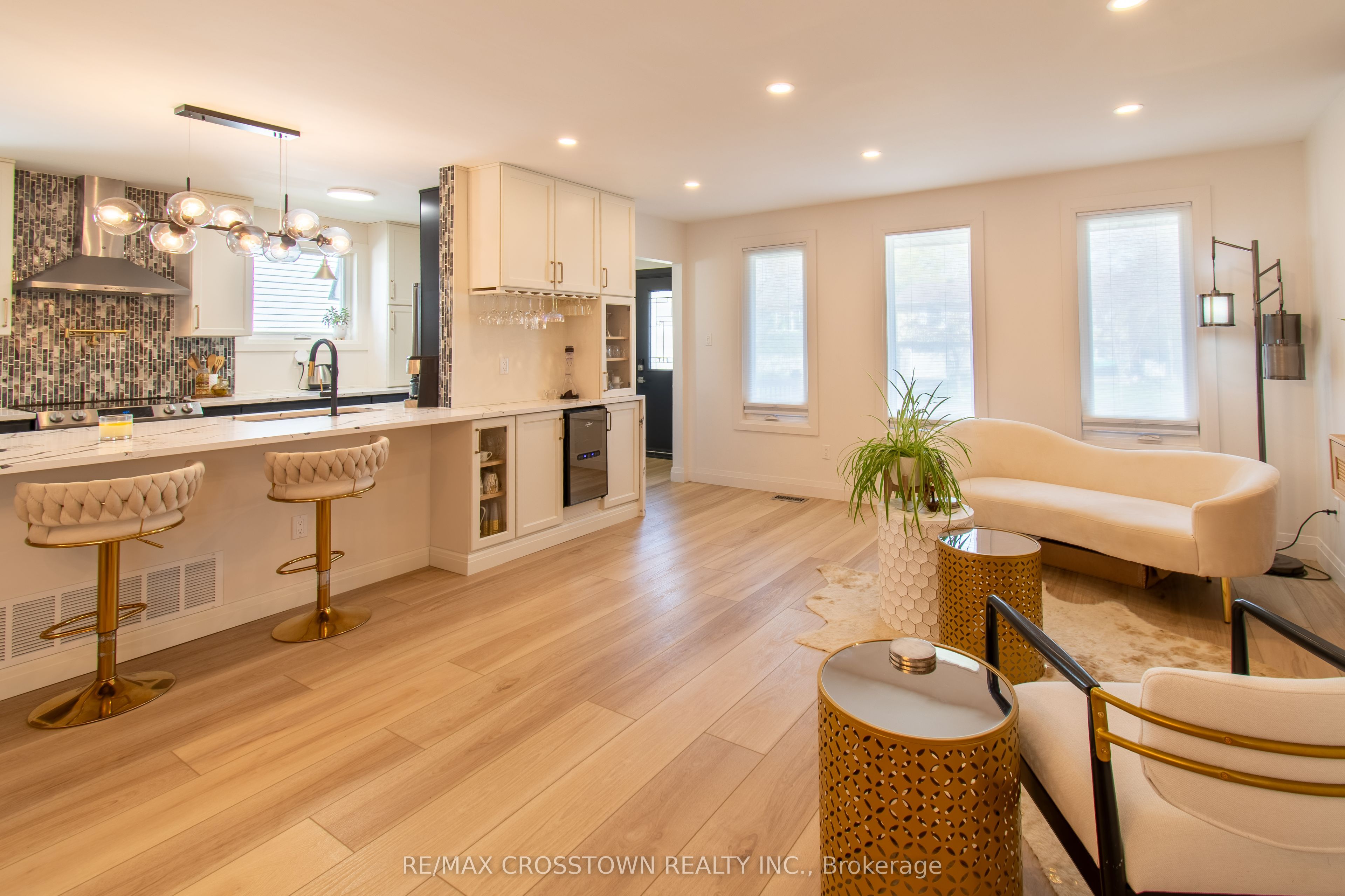 59 Lankin Boulevard Property Photo 10