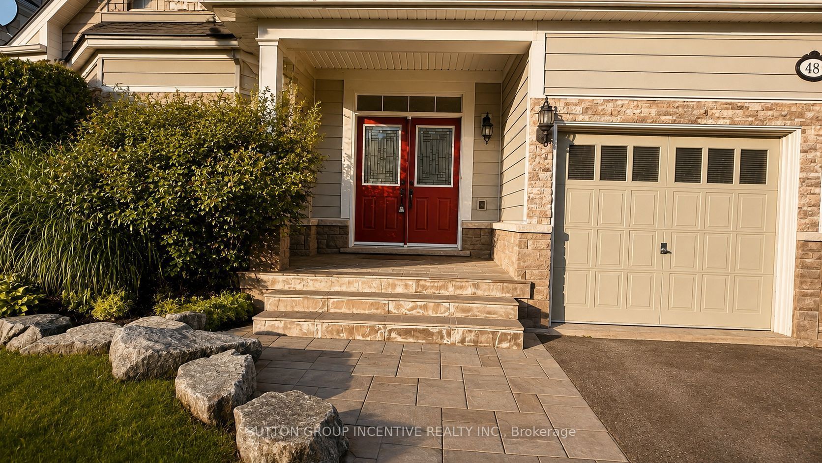 48 Riverwalk Place Property Photo 2