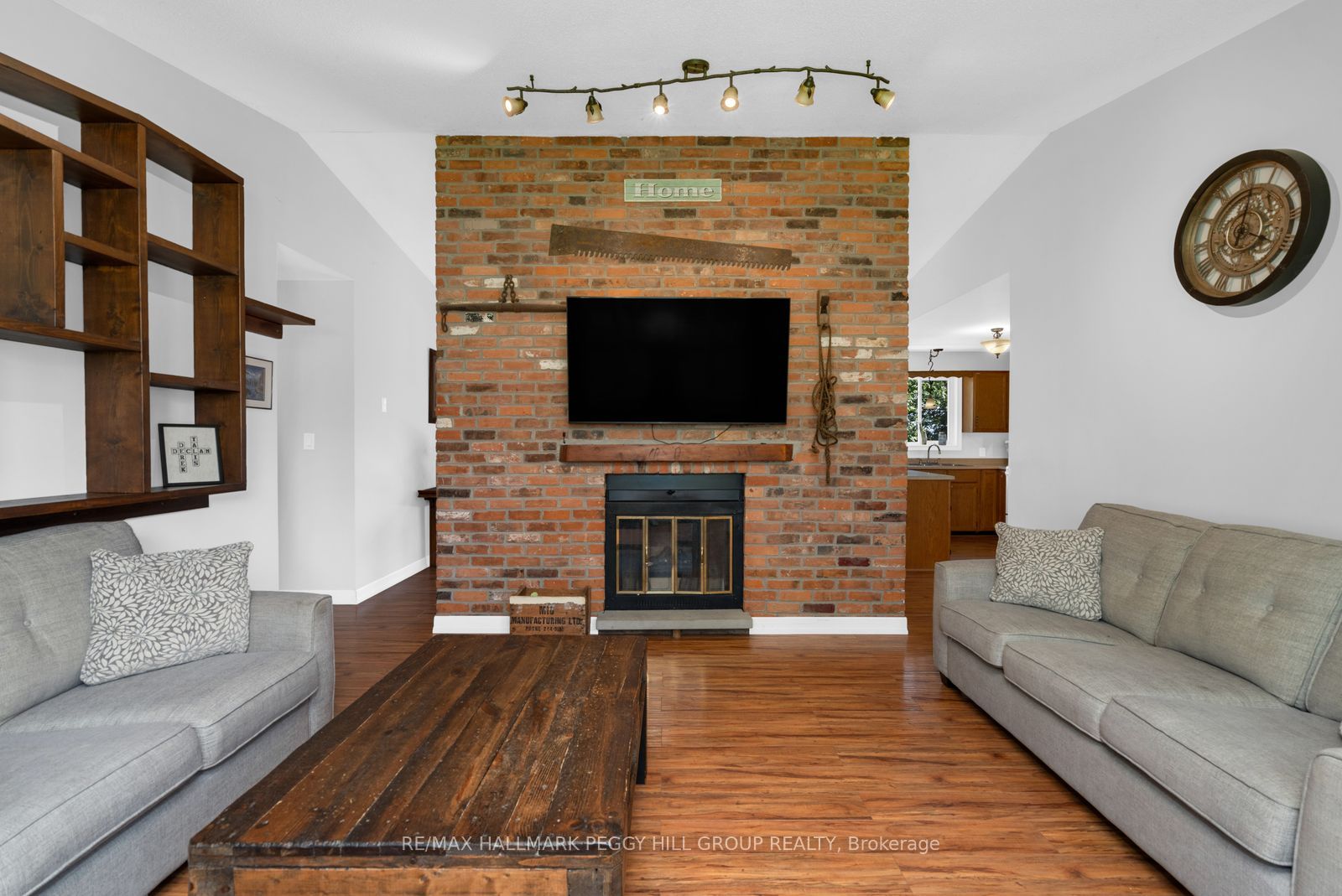 55 Shelswell Boulevard Property Photo 3