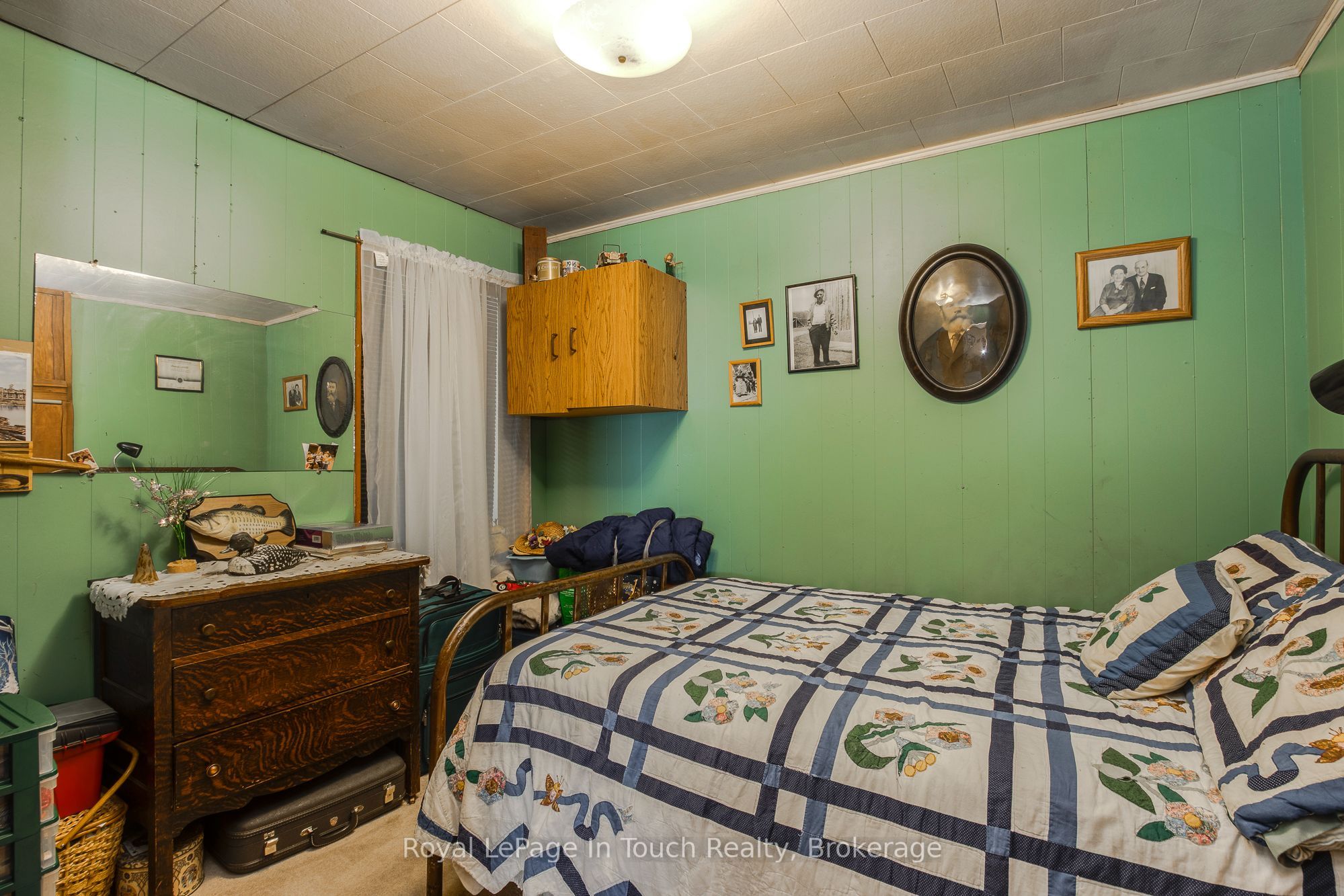 323 William Street Property Photo 8